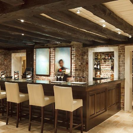 The Inn At Willow Grove Orange Restaurace fotografie